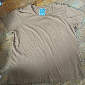 Jungmaven tee in nice tan color!